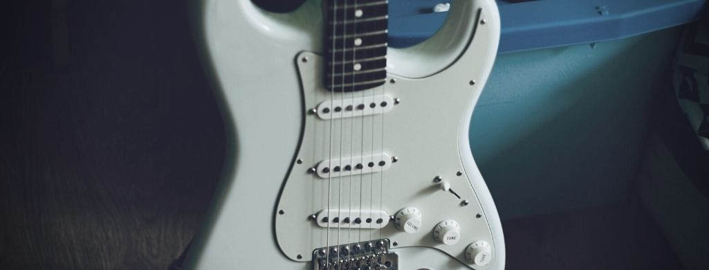 fender electric guitar types