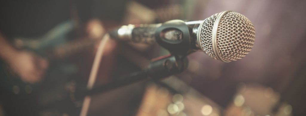 Best Vocal Microphone for Beginners