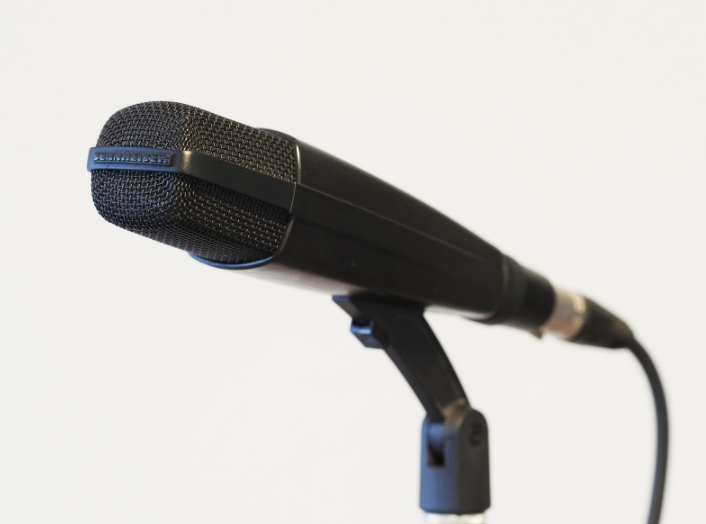 best microphone for background noise